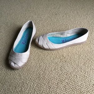 LAST CALL Blowfish Flannel Slip On (7)